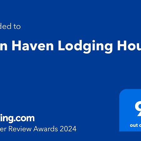 Rain Haven Lodging House Coron Exterior foto